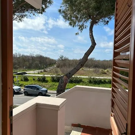 Mare Fuori A By Zoom In Earth Apartment
